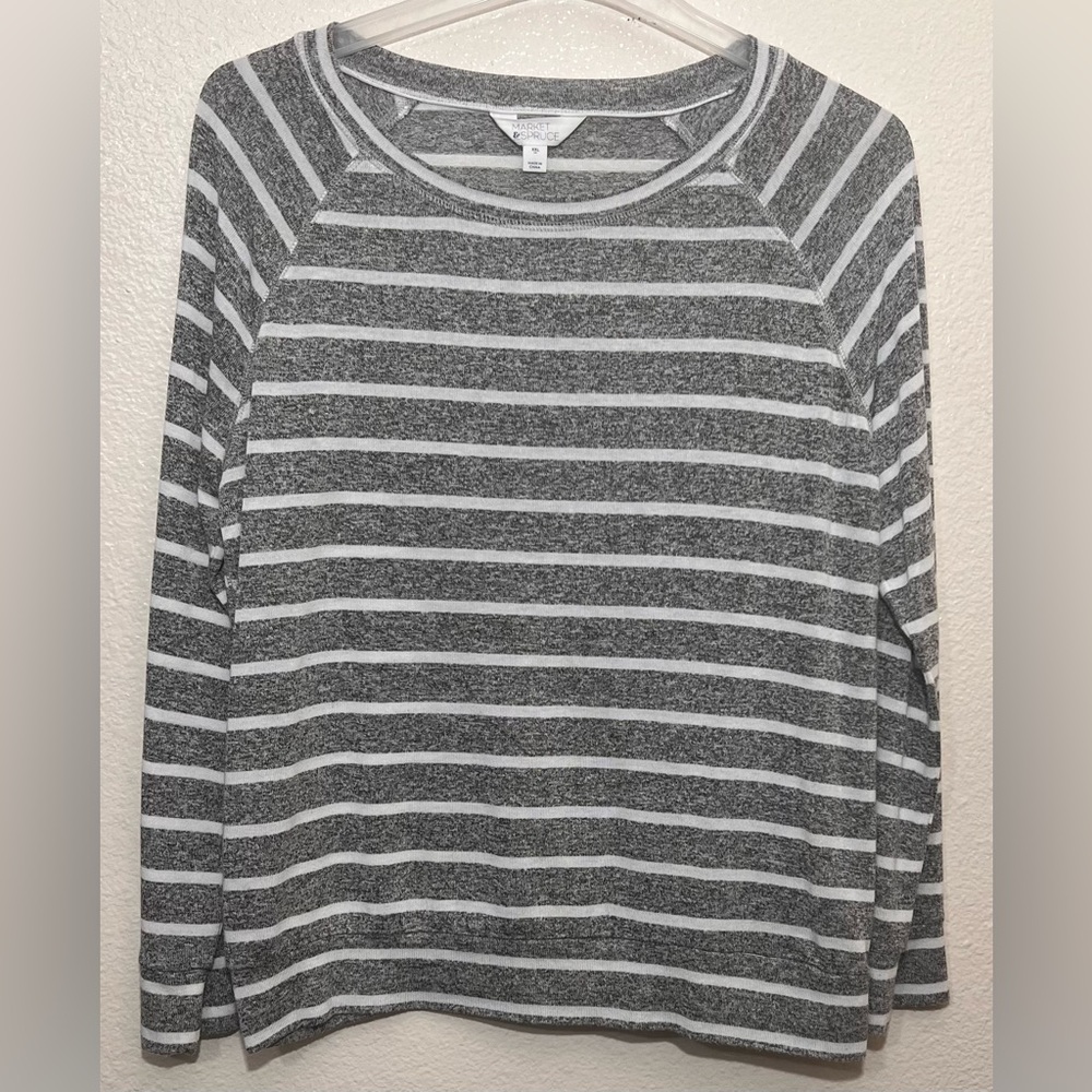 EUC Market & Spruce Gray/White Striped Long Sleeve Scoop Neck Sweater XXL